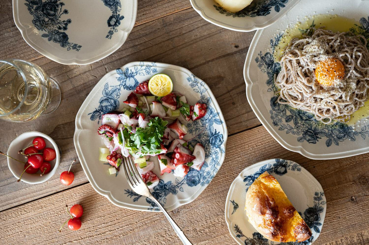 Mino Ware Vintage Rose Main Plate (21.5cm)