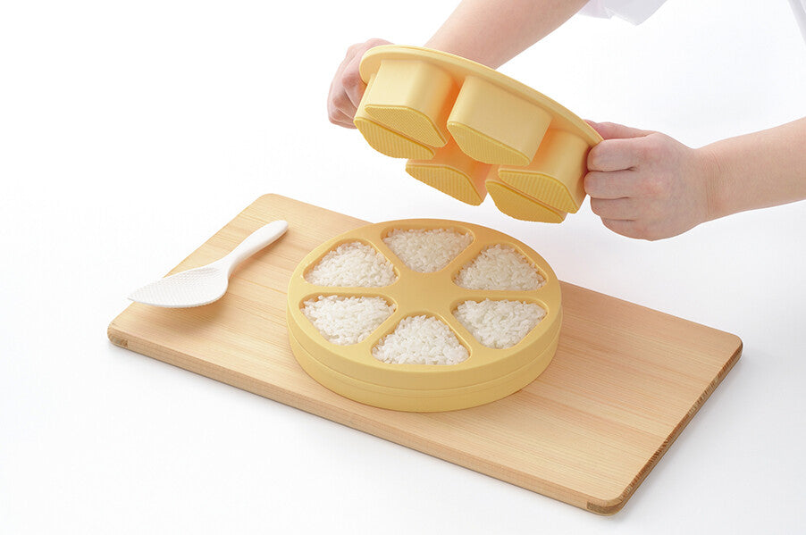日本彈跳飯糰模具（一次做6顆飯糰）