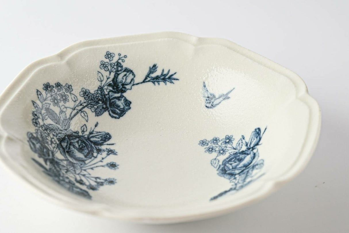 Mino Ware Vintage Rose Shallow Bowl (17cm)