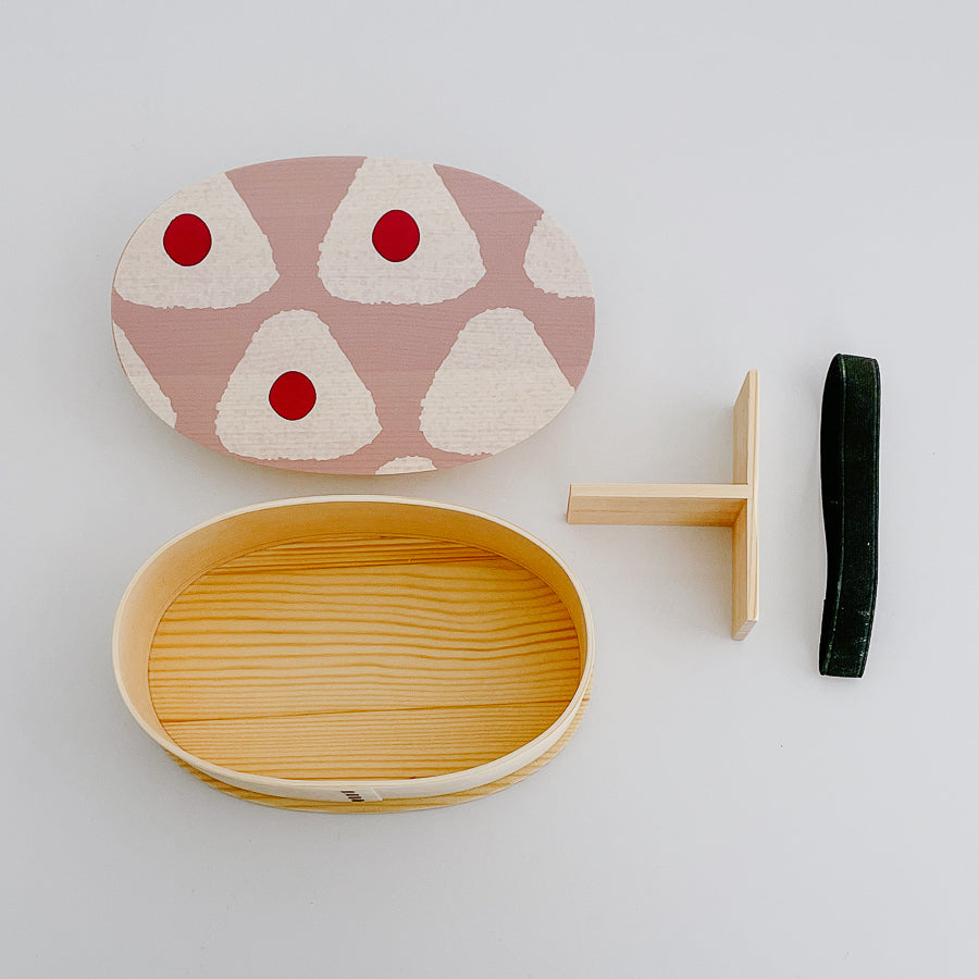 Natural Wooden Bento Lunch Box (Onigiri)  日式天然木質便當盒 (三角飯糰造型曲)
