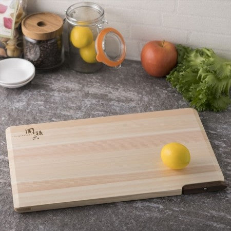 KAI SEKI MAGOROKU Hinoki Standing Cutting Board 日本關孫六天然檜木砧板